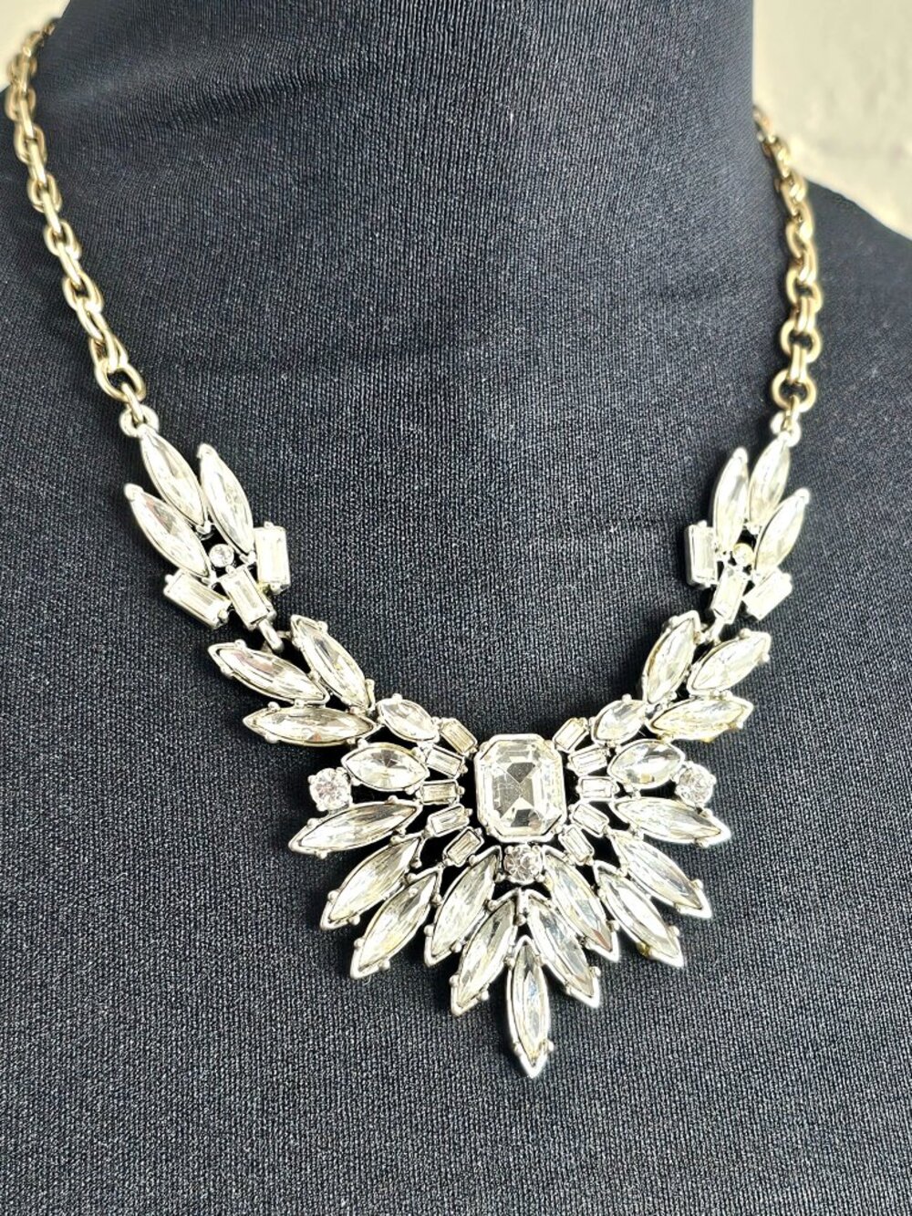 Banana Republic Crystal Fan Bib Necklace Gold Tone Marquise Emerald Cut Statemen